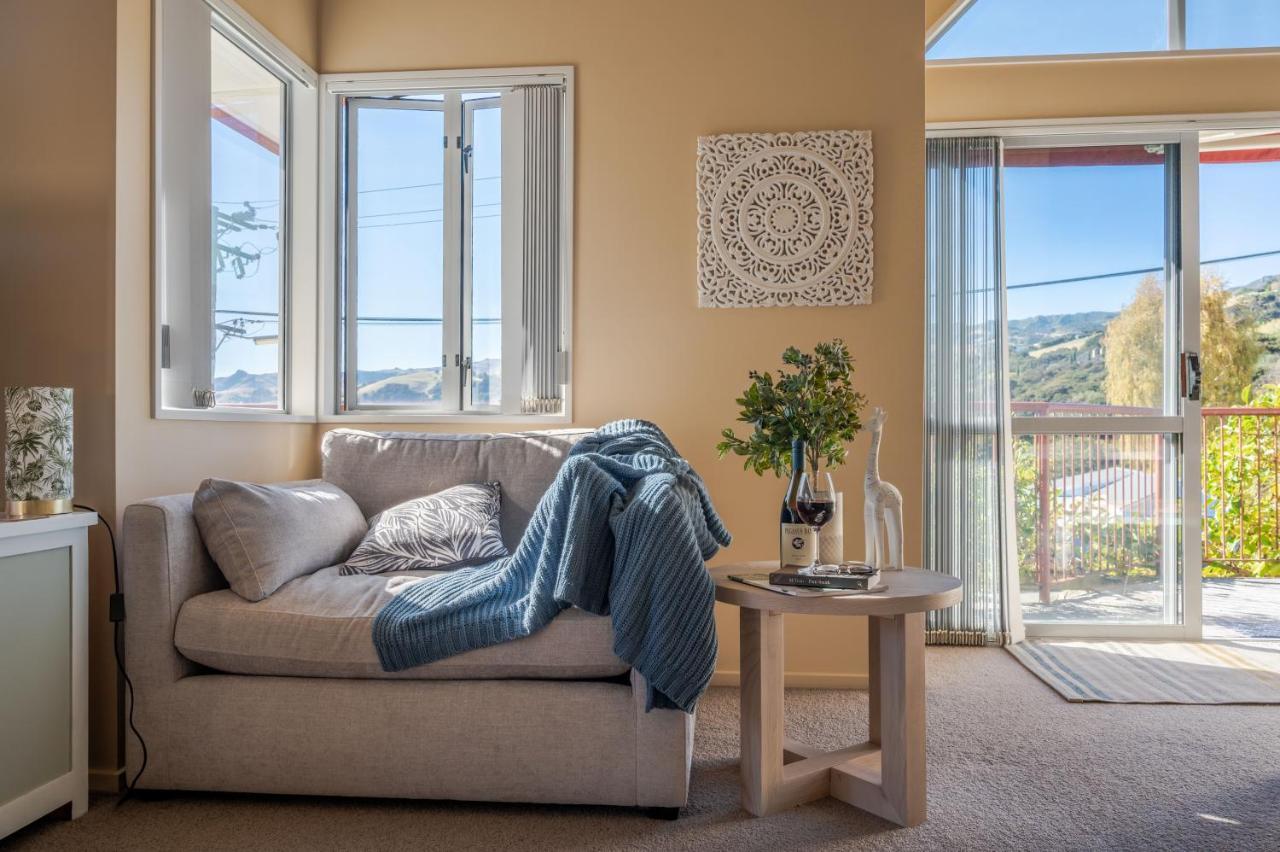 Rose On The Bay - Akaroa Holiday Home المظهر الخارجي الصورة