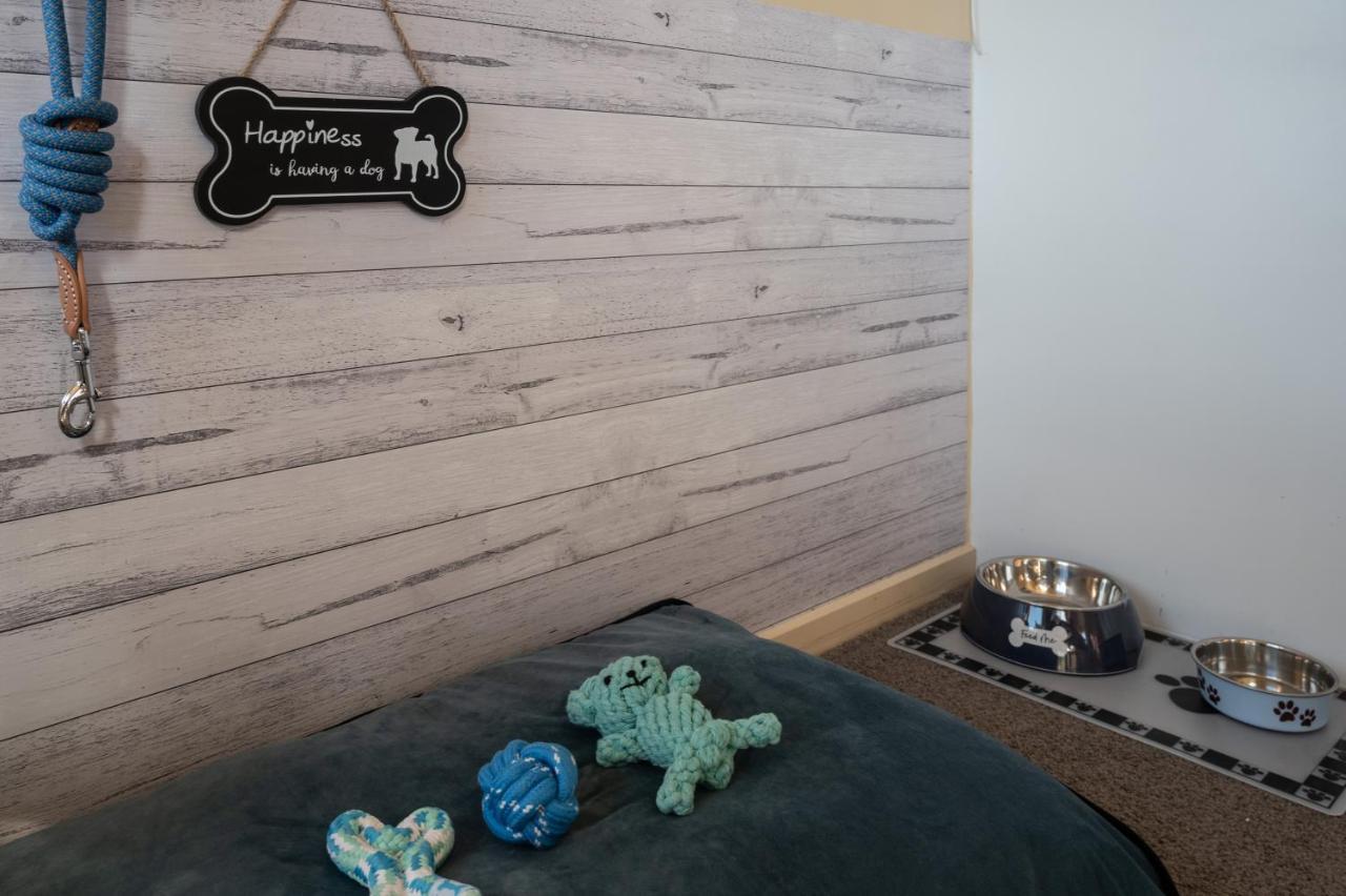 Rose On The Bay - Akaroa Holiday Home المظهر الخارجي الصورة