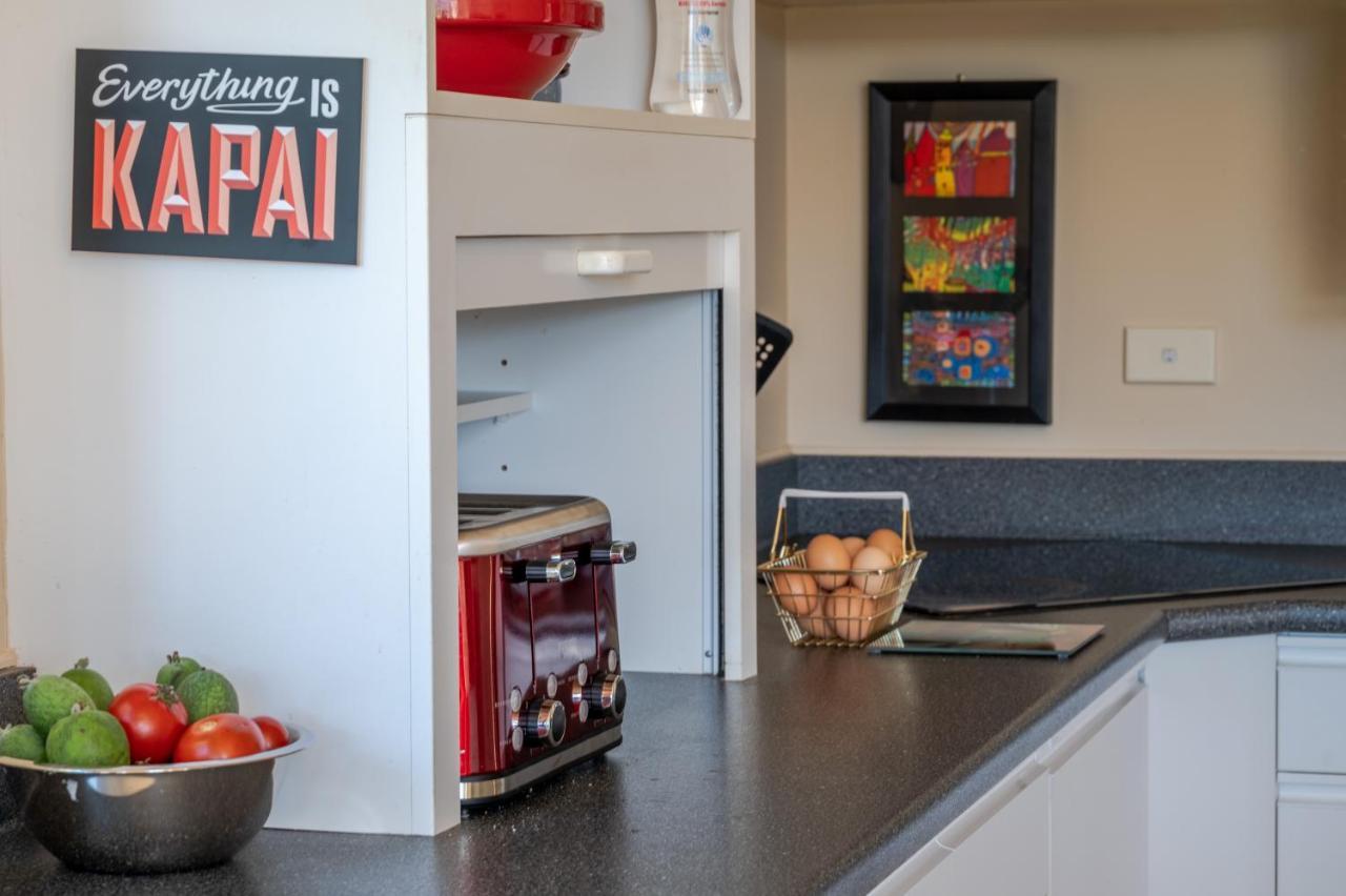 Rose On The Bay - Akaroa Holiday Home المظهر الخارجي الصورة