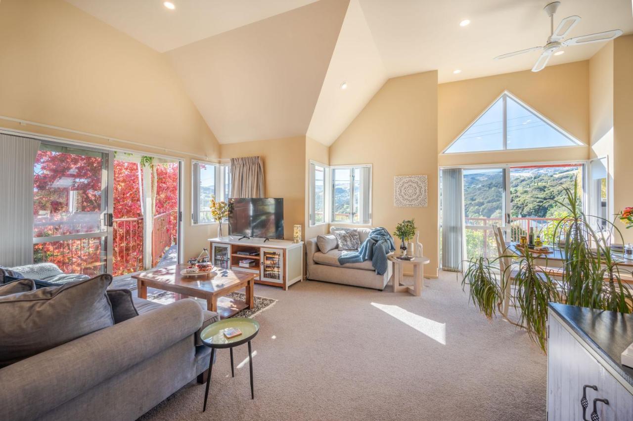 Rose On The Bay - Akaroa Holiday Home المظهر الخارجي الصورة